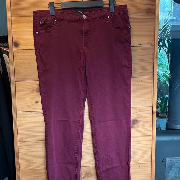 Maroon Celebrity Pink Jayden Skinny Jeans - Picture 1 of 6